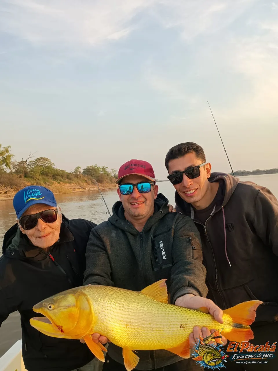 Pesca en Comi Pini
